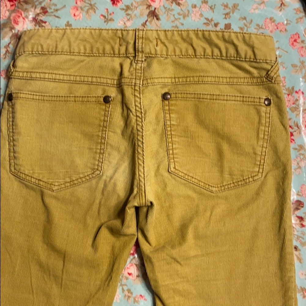 Free people size 26 mustard corduroy jeans